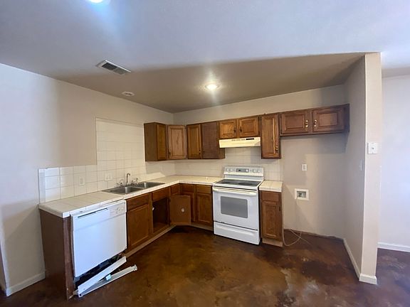 5th image of 1723 W Matthews Ave #C
