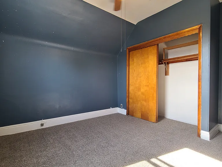 166 Huber St #2 — Photo 8