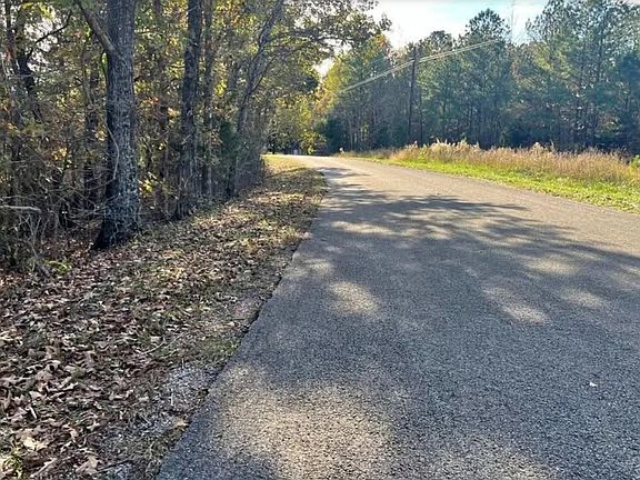 2nd image of 5030 Sand Mountain Rd