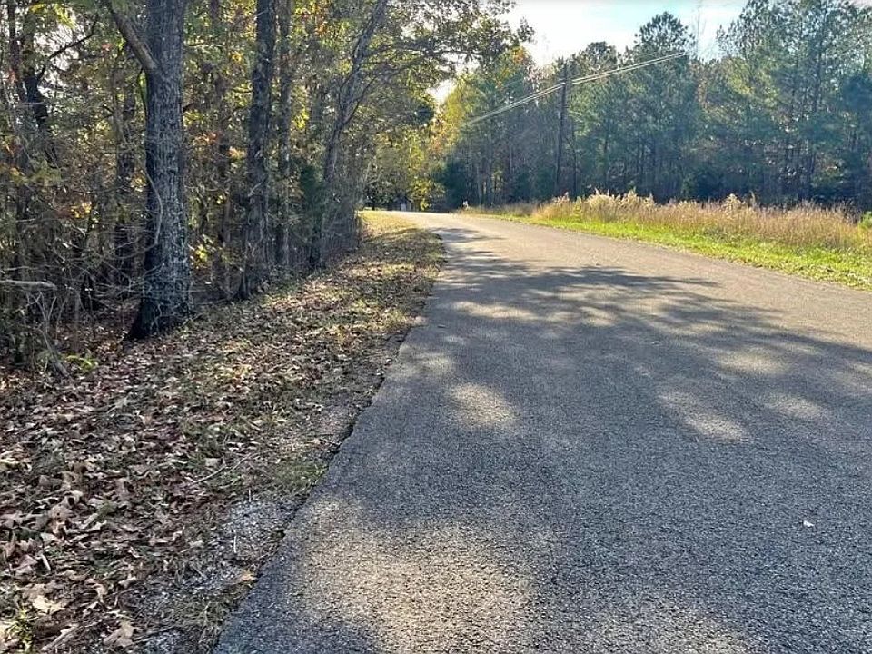 2nd image of 5030 Sand Mountain Rd