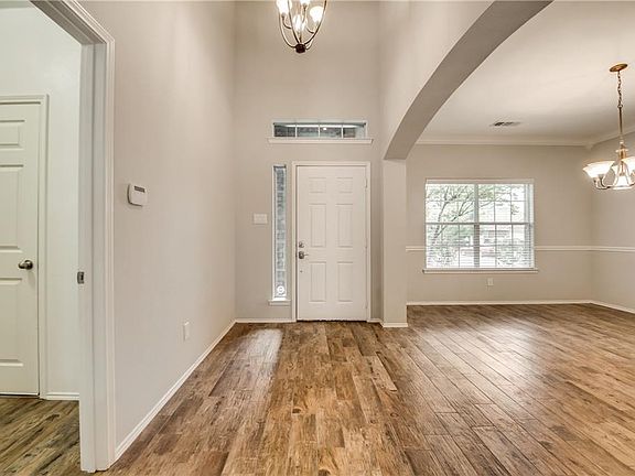 2nd image of 14501 Eaglemont Dr