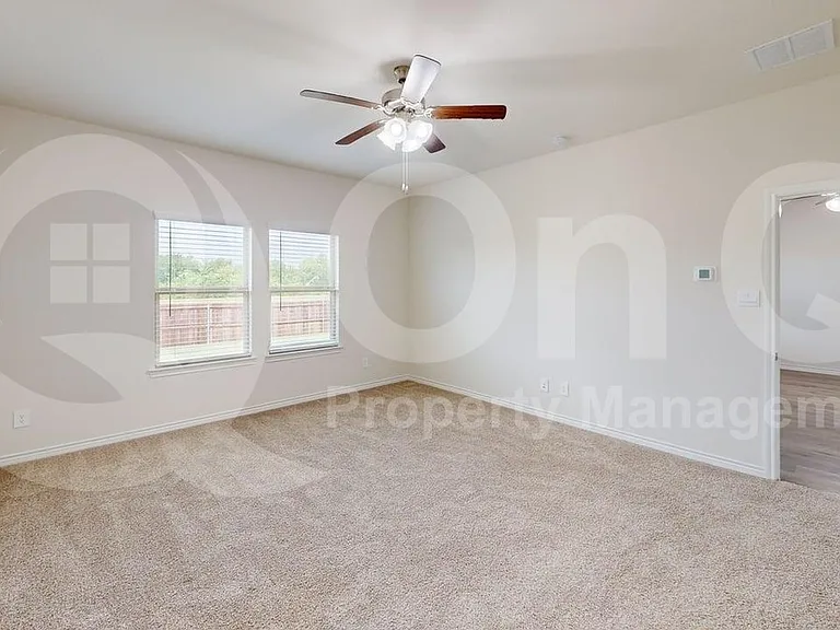 2901 Bald Eagle Blvd — Photo 13