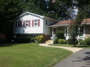 3112 Savoy Dr, Fairfax, VA 22031