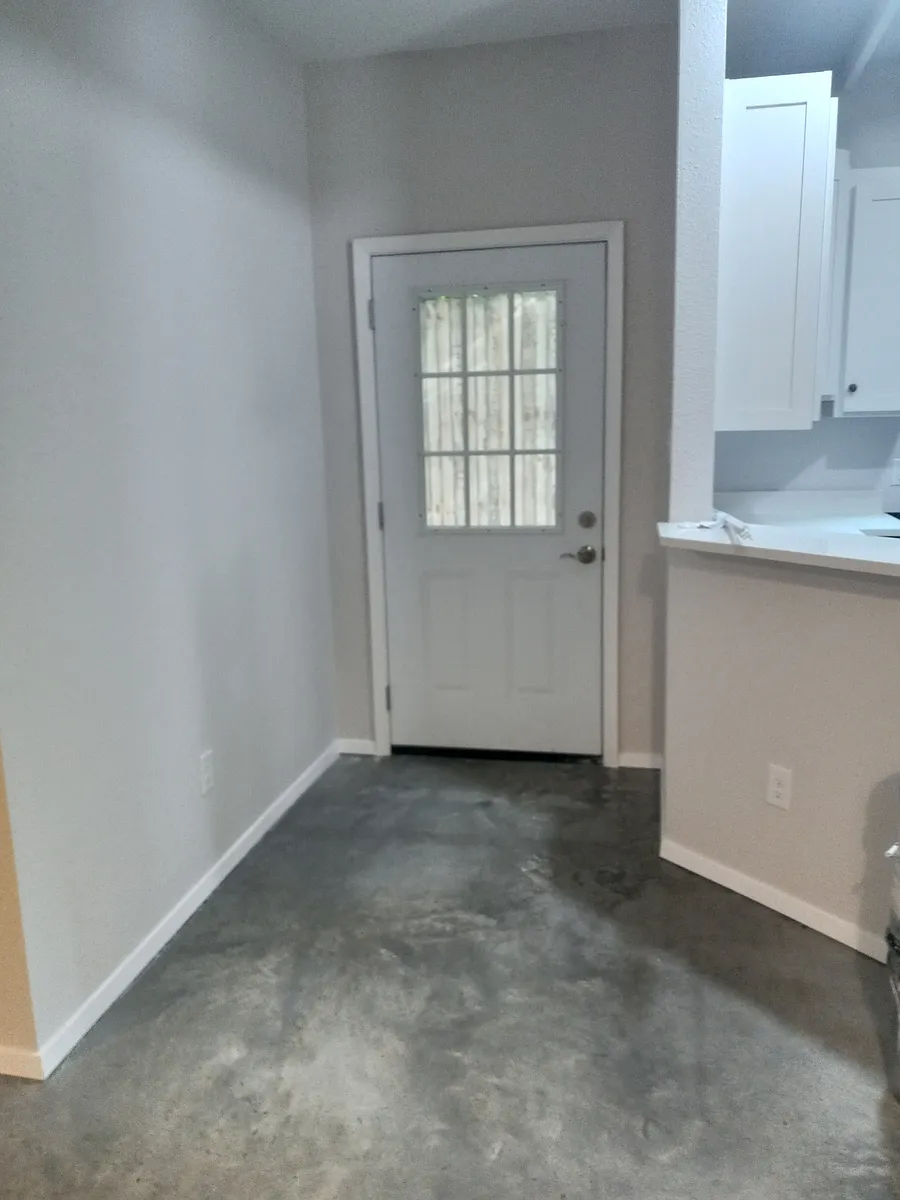 Building Photo - 221 San Angelo Ave #A