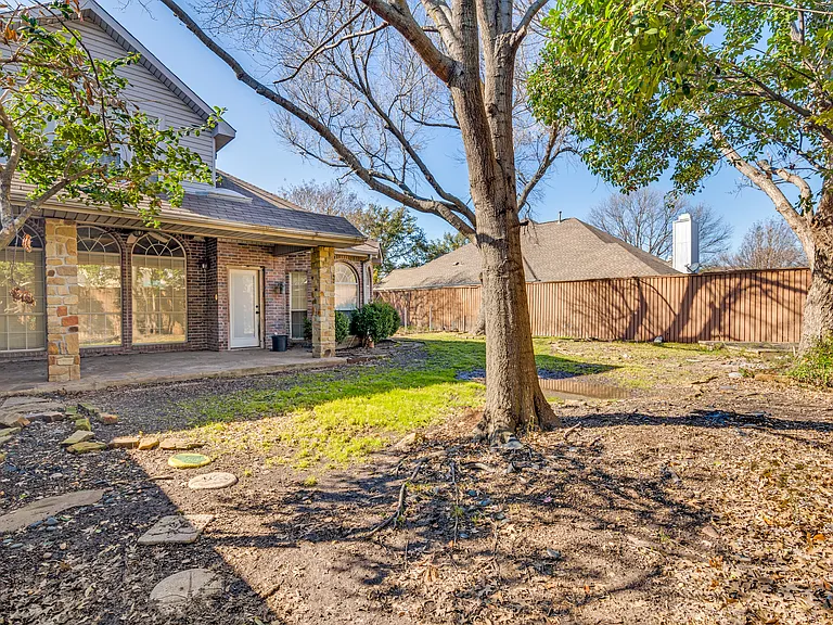 7414 Silver Lake Dr — Photo 4