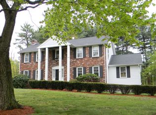 4 Fall Ln, Canton, MA 02021