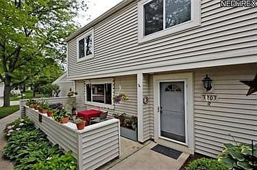 1st image of 3203 Bay Landing Dr #25