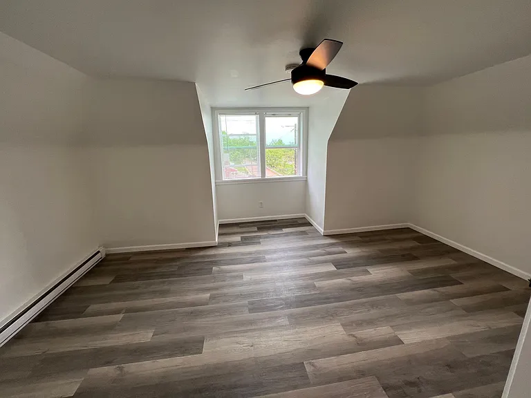 194 Sheridan Ave #3 — Photo 6