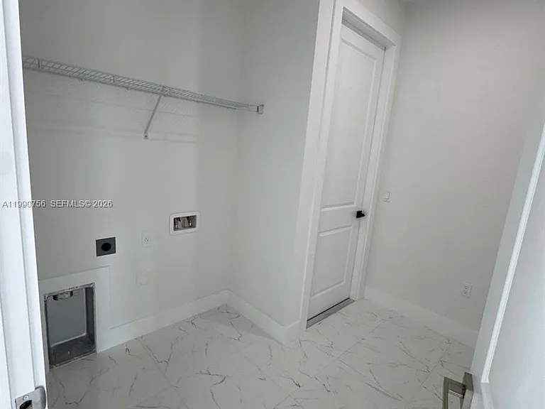 4624 Connie Ave N — Photo 25