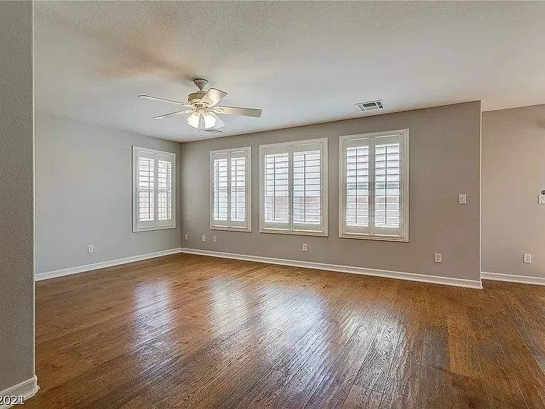 2677 Begonia Valley Ave — Photo 7