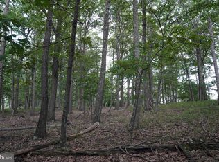 7 Justin Rd, Great Cacapon, WV 25422