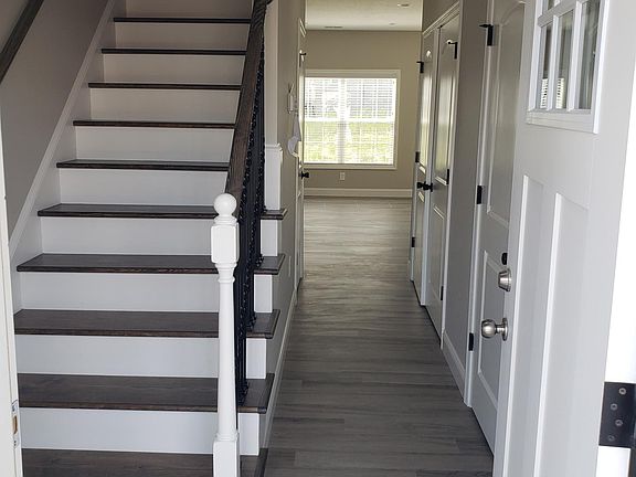 3rd image of 1200 Maid Marion Ln