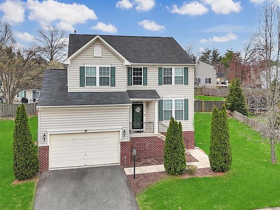 4th image of 1694 Winterwood Ct