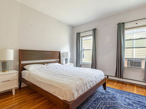 4th image of 61 Hillside St #1