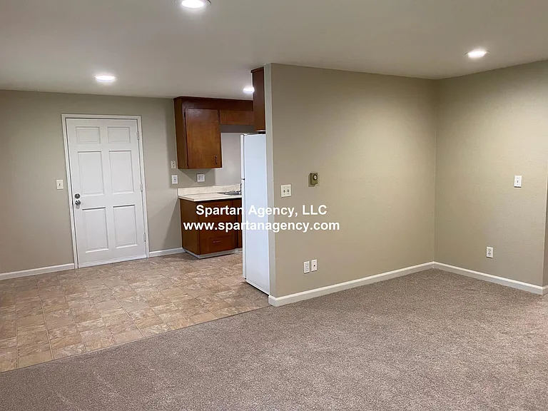 4111 4th Street Pl SW #C — Photo 6