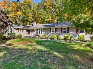 61 Aunt Hack Rd, Danbury, CT 06811