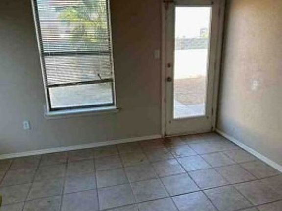 Formal Dining