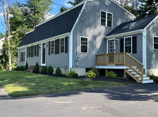 53 Bridge St, Raynham, MA 02767