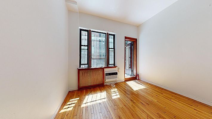 1st image of 16 W 82nd St #A3