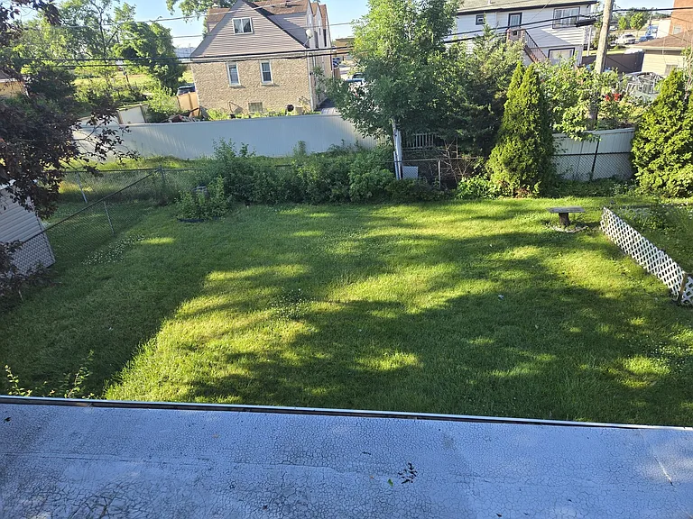 7139 W 74th Pl — Photo 29