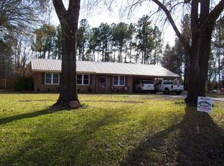 1305 Blakely Dr, Ashdown, AR 71822