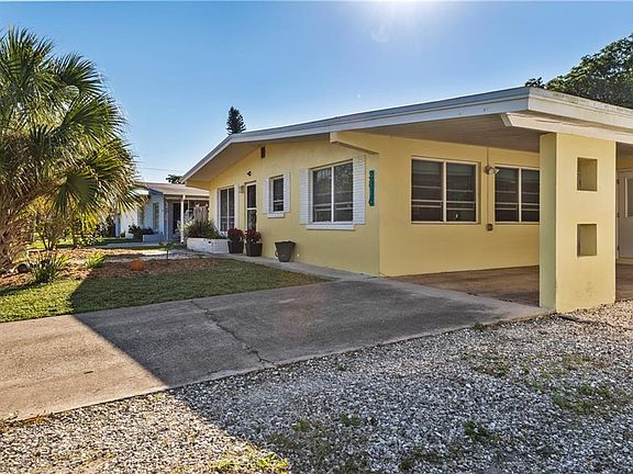 2nd image of 3816 La Palma St