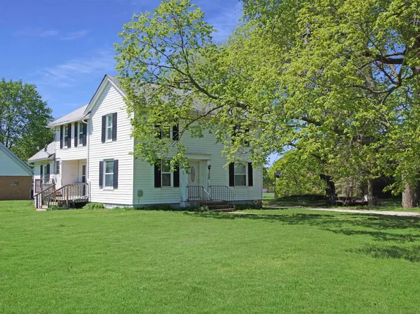 114-116 E High St, Princeville, IL 61559