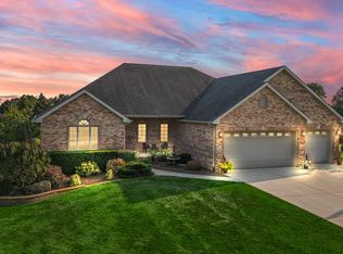 2885 W 135th Ln, Crown Point, IN 46307