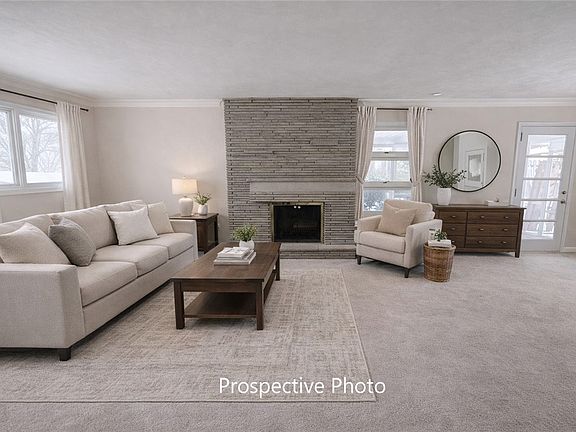 3rd image of 3903 Milton Dr