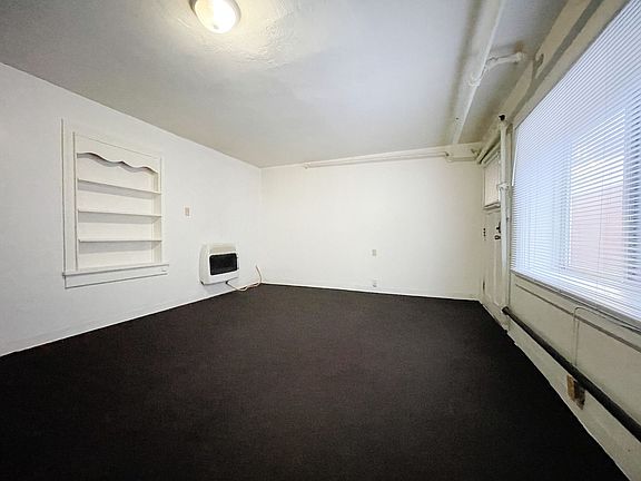 3rd image of 1422 Central Ave #6