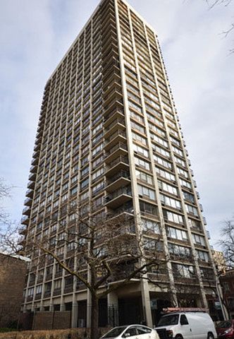 1st image of 88 W Schiller St #509L
