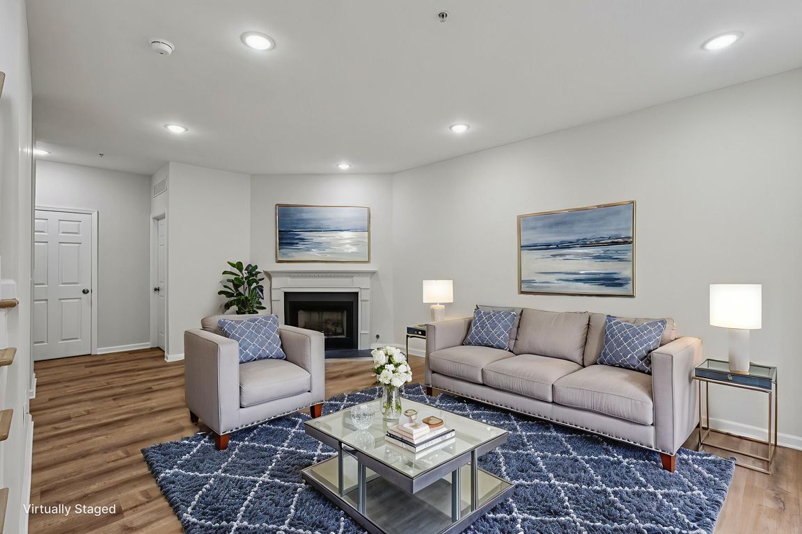 next background image