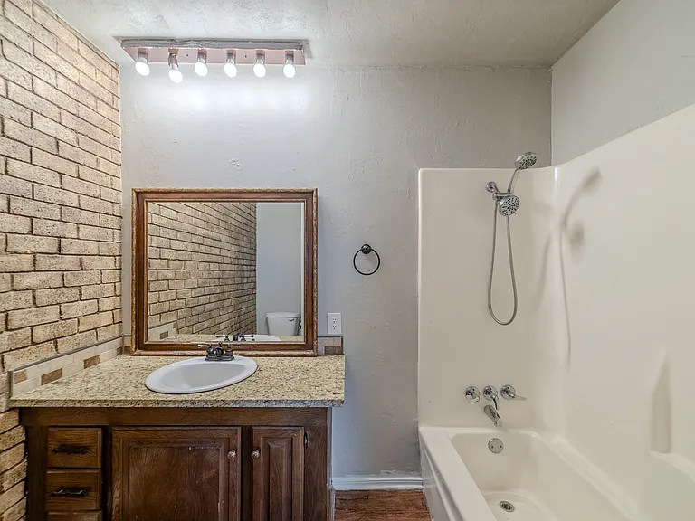 3326 Rock Creek Way — Photo 20