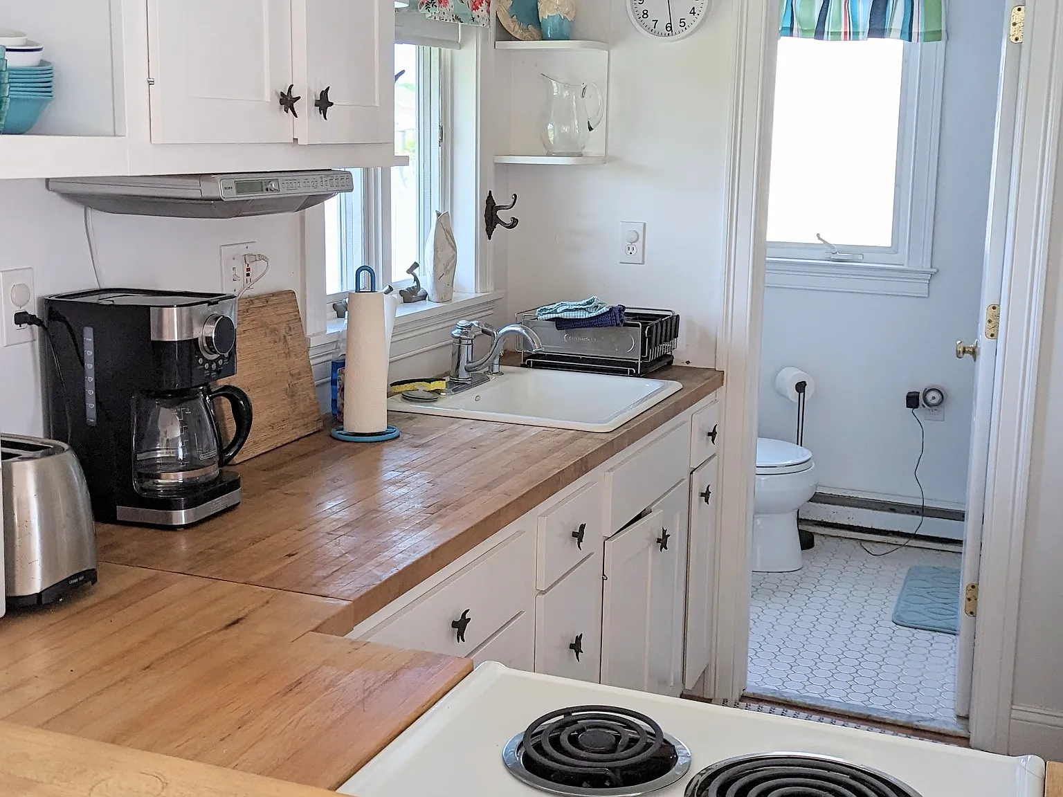 1 bed, 700 sqft, $2,200 — Photo 2