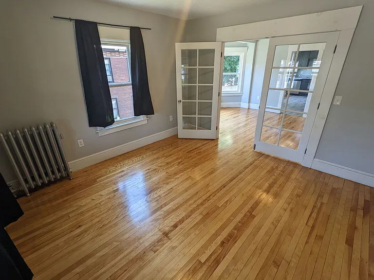 11 Morris St — Photo 22