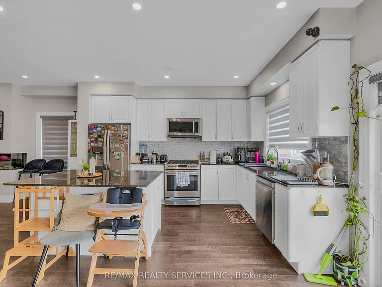 6 Lollard Way — Photo 11