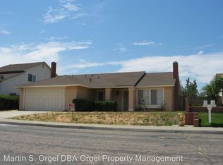 10001 E Glendon Cir, Santee, CA 92071