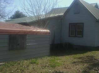 917 W 3rd St, Imboden, AR 72434