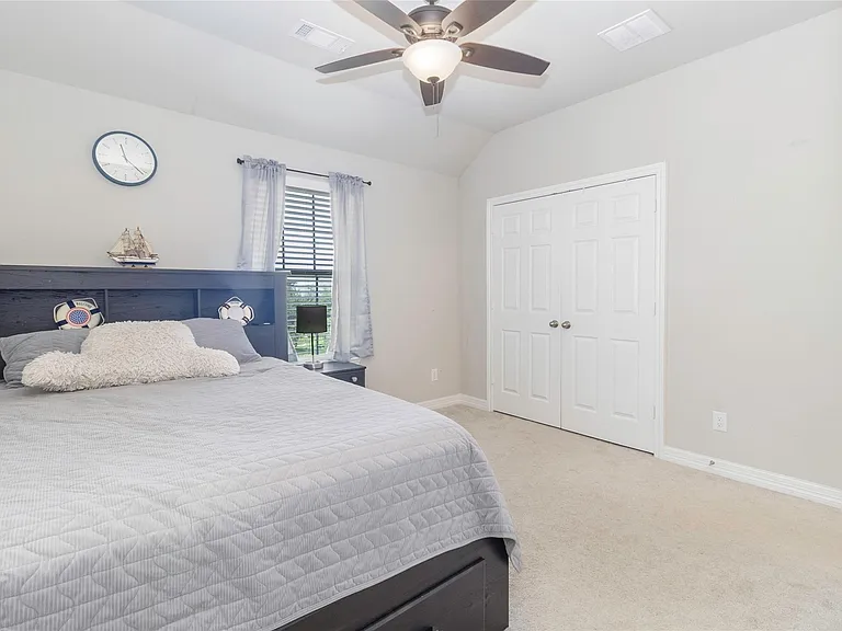 3010 Flora Manor Dr — Photo 16