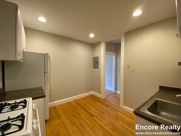 352 Allston St #3 — Photo 12