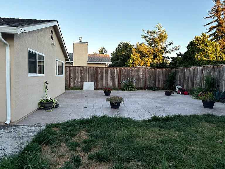 3225 Lake Arrowhead Ave — Photo 18