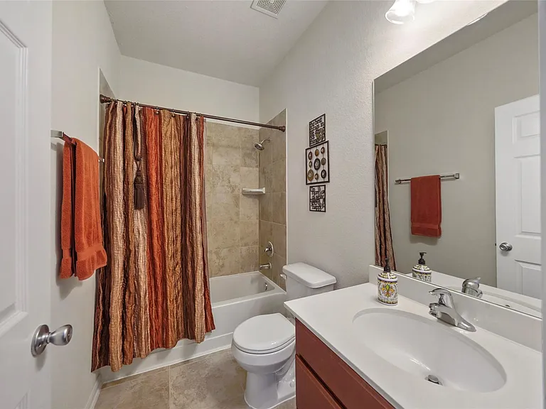 10003 Cimarron Canyon Ln — Photo 21