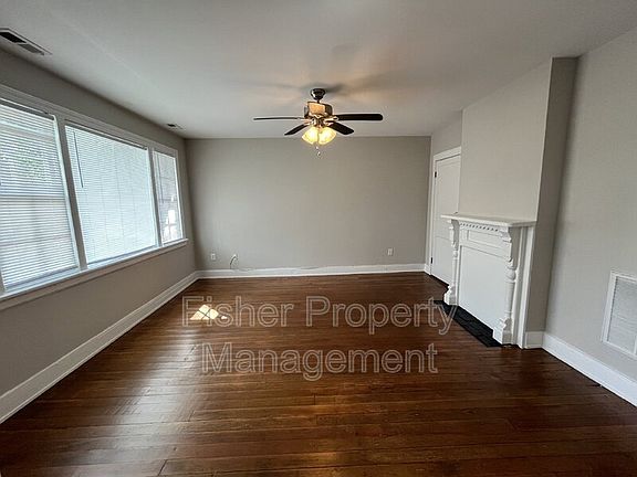 3rd image of 2606 1/2 Q St