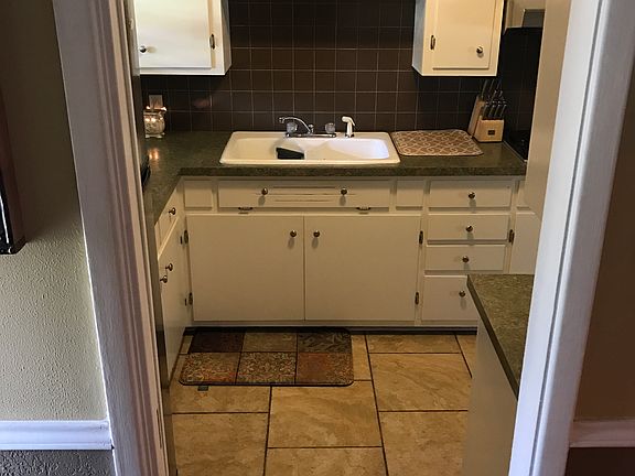 organized and update kitchen