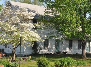 707 Brown St, Florissant, MO 63031