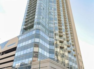 111 W Maple St APT 3210, Chicago, IL 60610