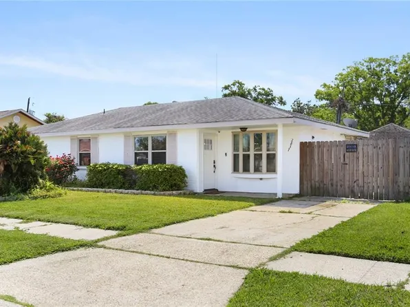 2837 Britannica Dr, Marrero, LA 70072