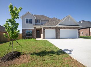 5209 SW Firethorn Ln, Bentonville, AR 72713