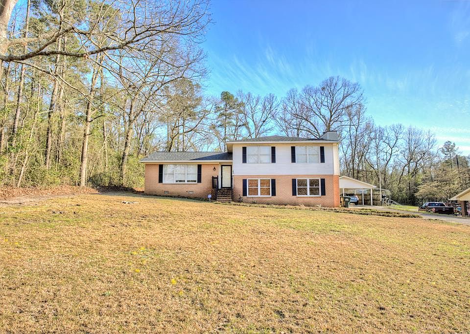 1st image of 102 Laurel Dr
