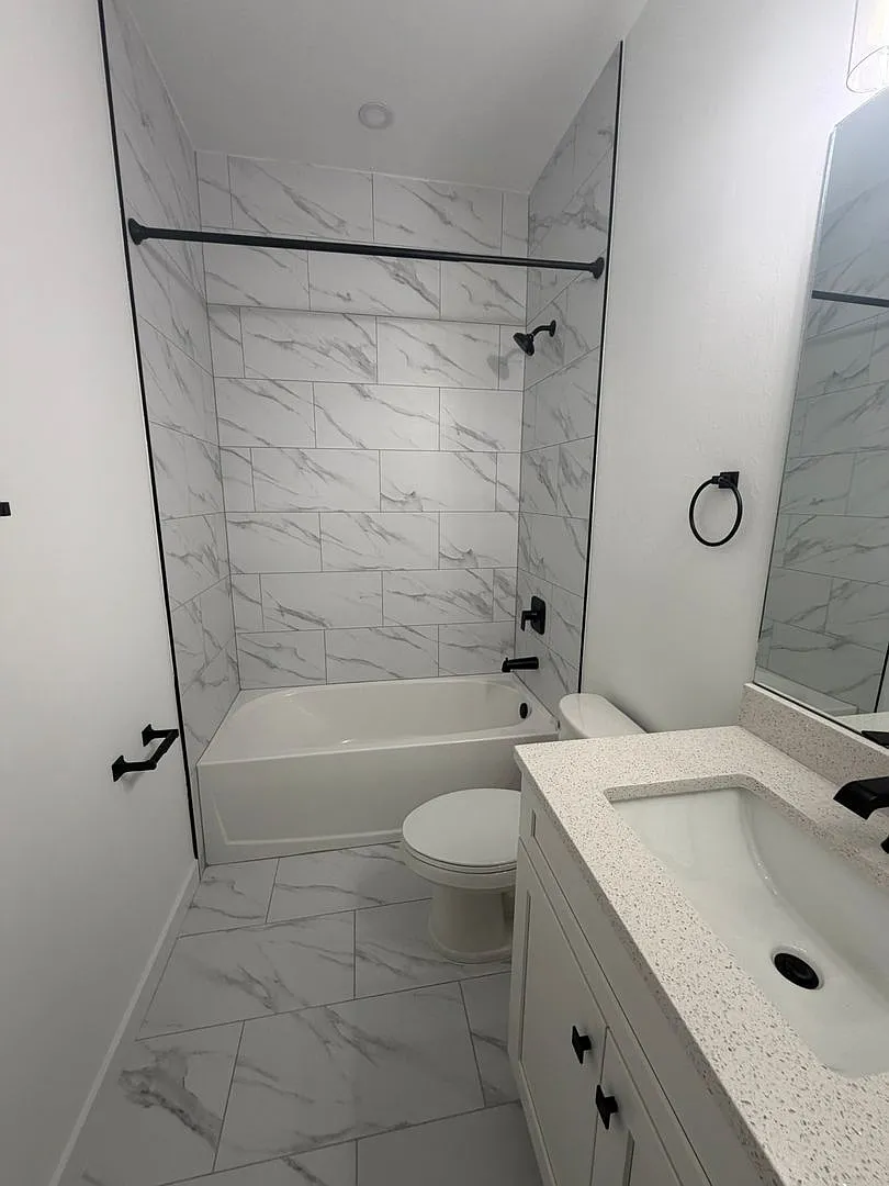 3 bed, 2.0 bath, 1198 sqft, $1,660 — Photo 4